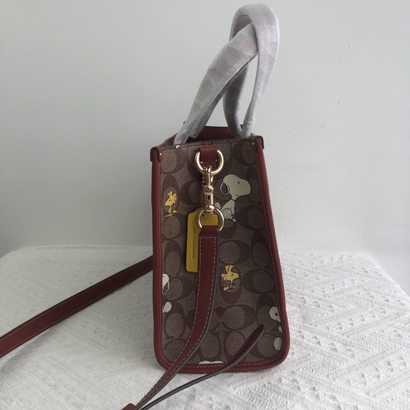 COACH PEANUTS DEMPSEY Carryall Signature Canvas Snoopy Woodstock - Picture 4 of 12